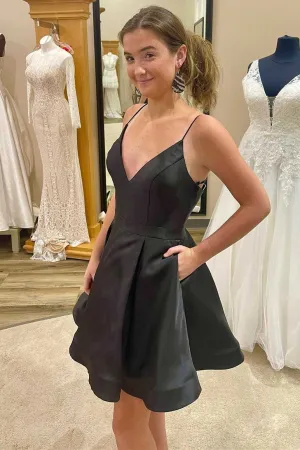 A-Line Black V-Neck Spaghetti Straps Short Homecoming Dress with Pockets