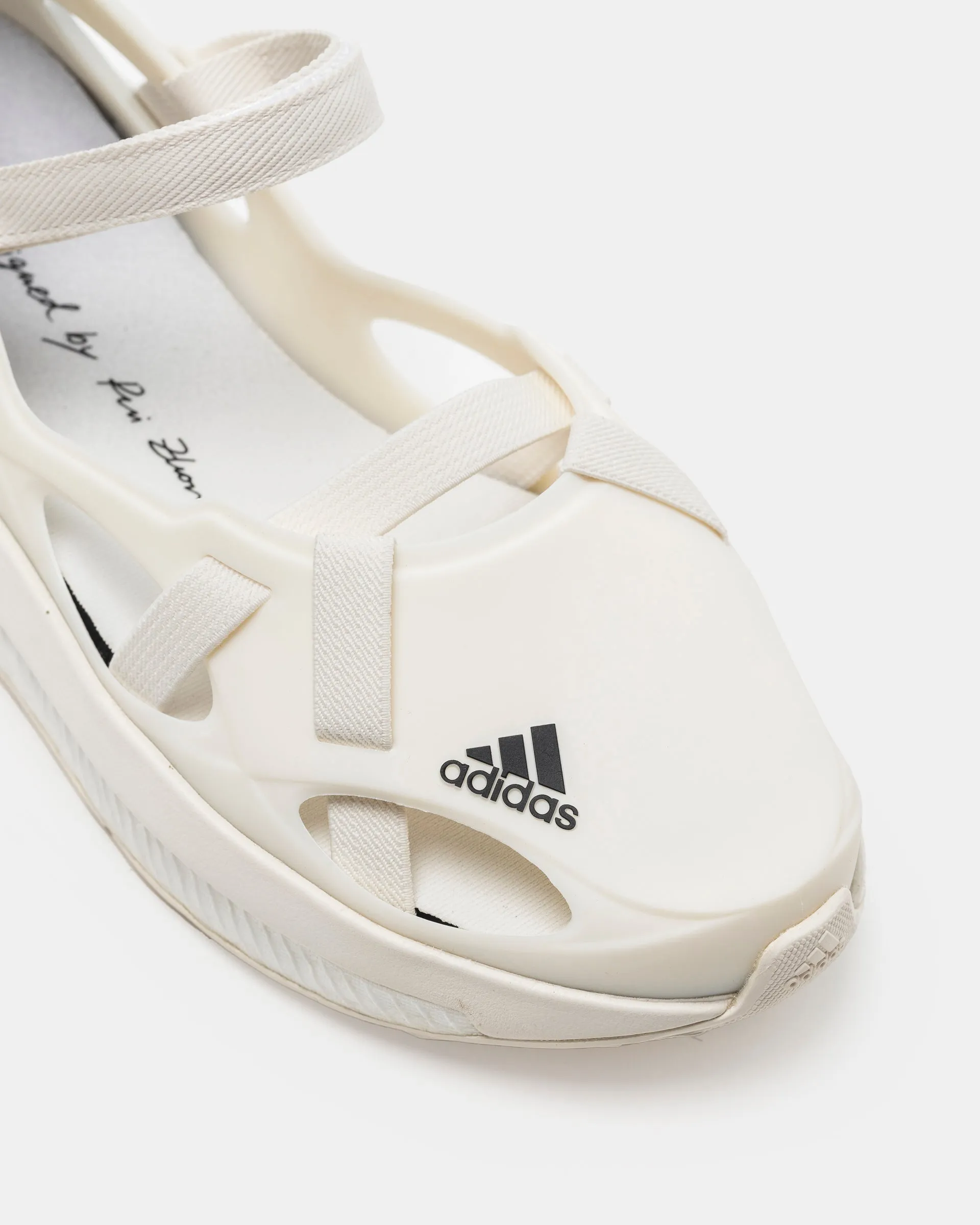 Adidas Designed by Rui Zhou AVRYN in Cloud White