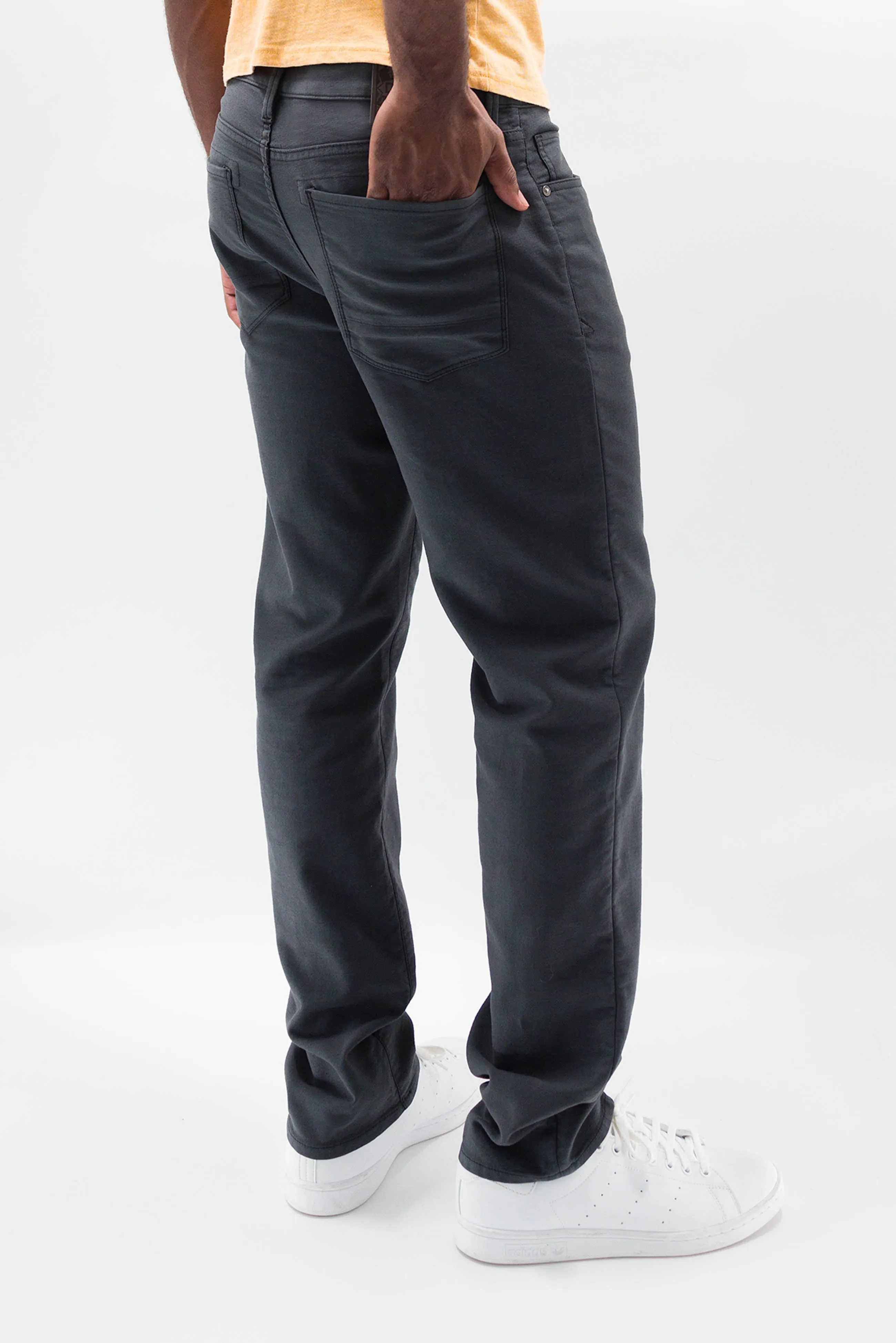 Athletic Comfort Jean - Washed Black