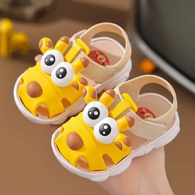 Children's baby sandals new boys cartoon cute baby soft bottom non-slip baby step shoes girls outdoor casual kids Baotou shoes