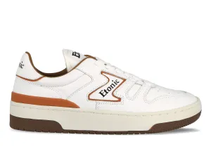 Etonic B481 sneakers in white leather with dark orange inserts and hazel brown details