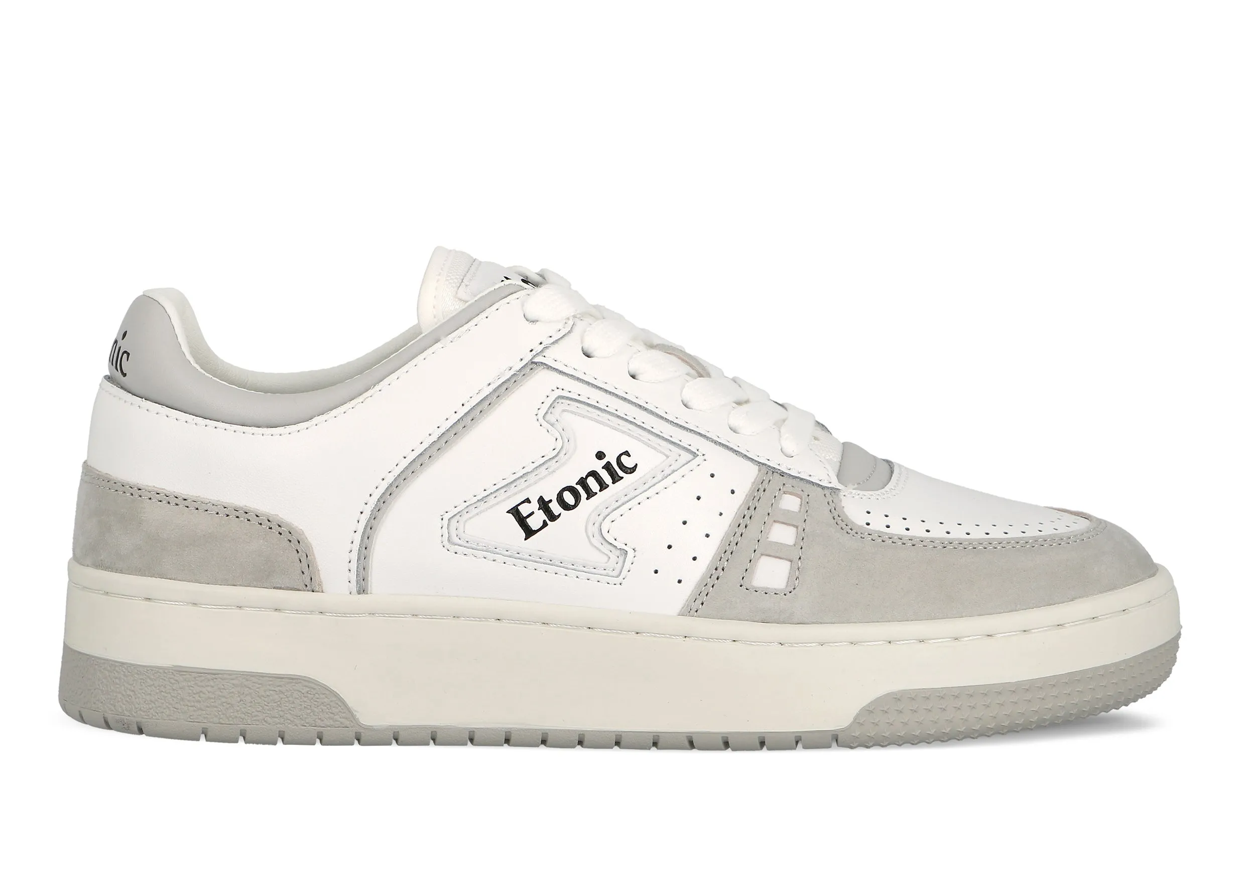 Etonic B509 sneakers in white leather, light grey suede, black details and off white outsole.