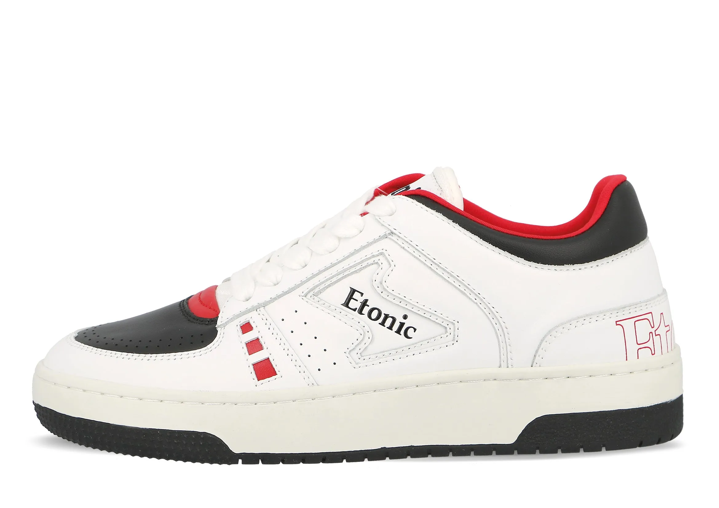 Etonic B509 sneakers inspired by the Chicago Bulls basketaball team in white leather with black and red inserts and details