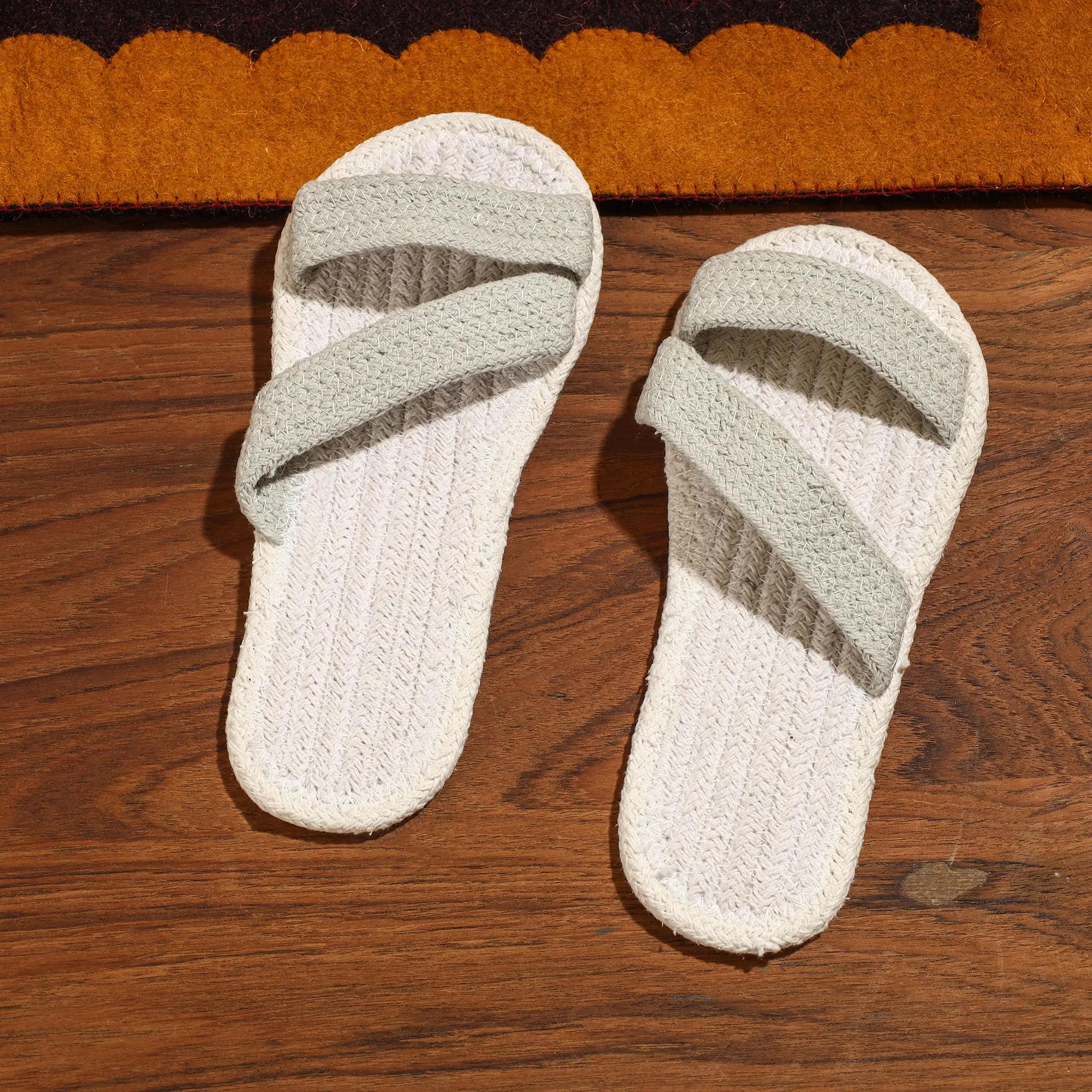 Hand Braided Cotton Stitched Home Slipper 28