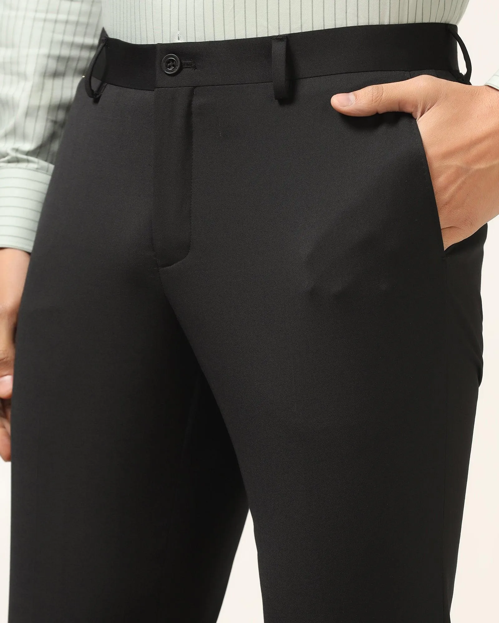 Luxe Slim Comfort B-95 Formal Black Solid Trouser - Triumph