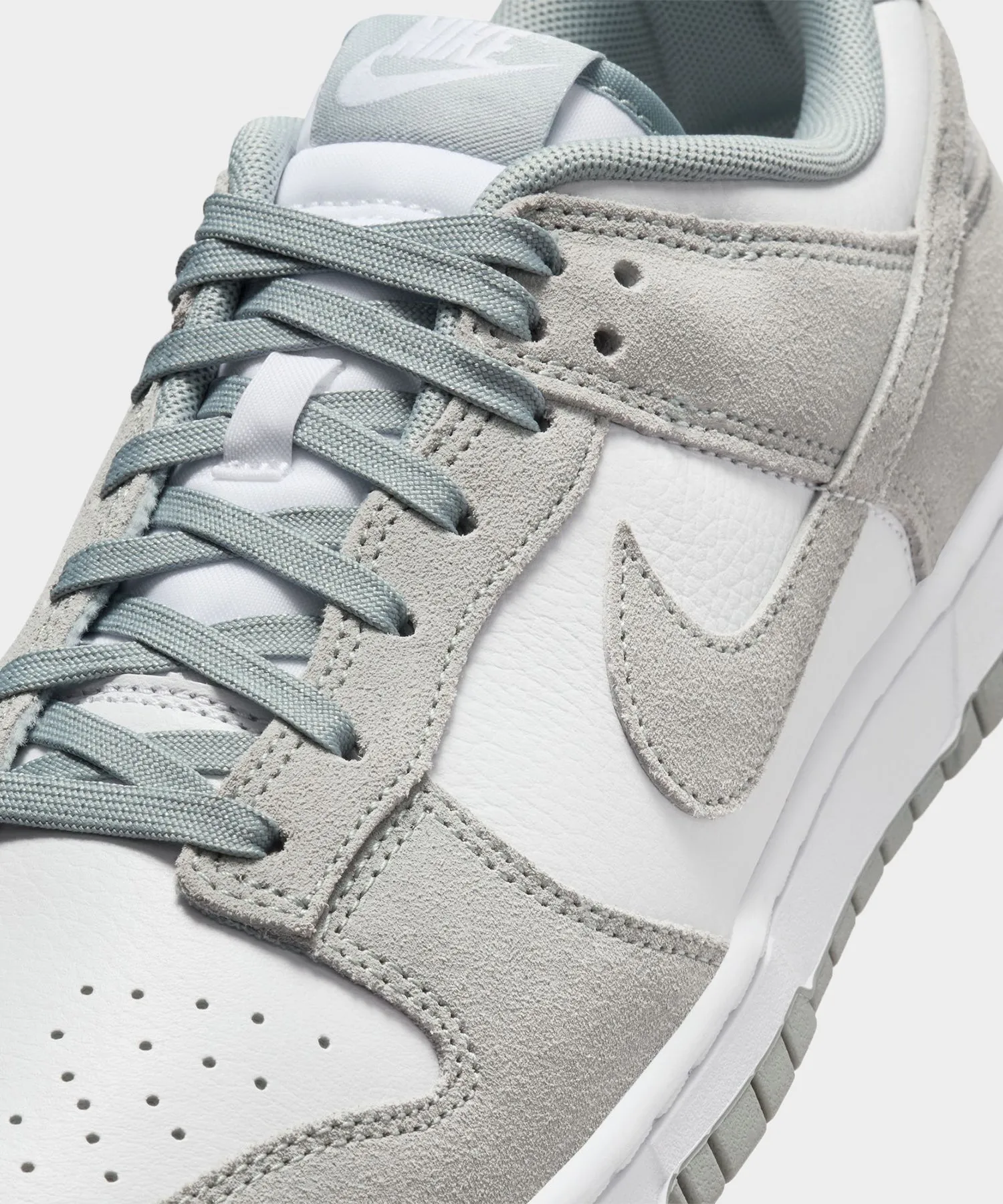 Nike Dunk Low Retro Light Pumice