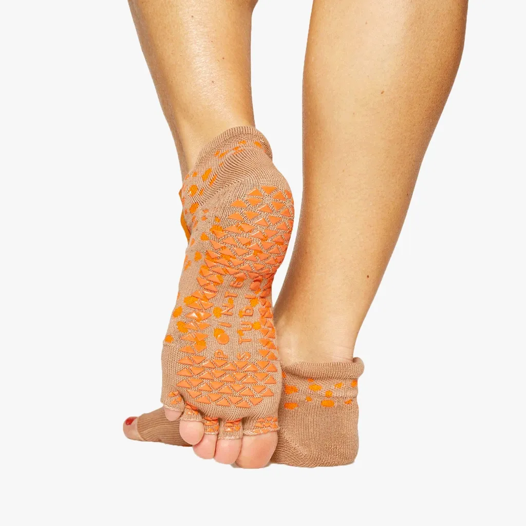 Pointe Studio Dot Toeless Grip Sock