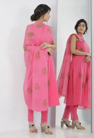 Set of 3: Raisa Pink Hand-Block Printed Kota Straight Fit Sleeveless Kurta with Plain Cotton kota border Pants and Floral Hand-Block Printed Kota Dupatta