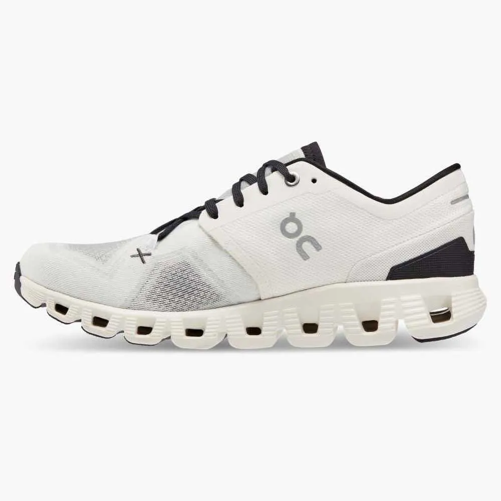 Women's Cloud X 3 Running Shoe - White/Black